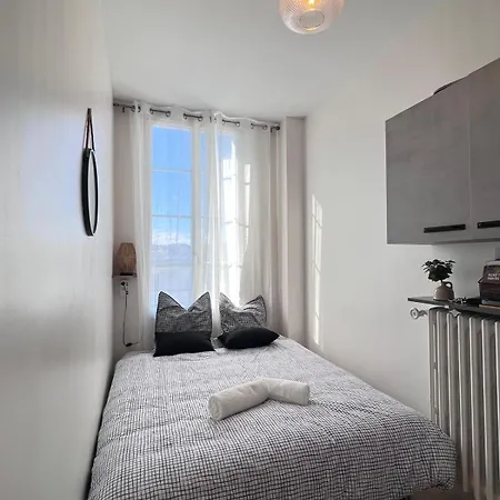 Le Petit Jacques Vue, Luminosite, Confort, Centre Unesco Apartment *