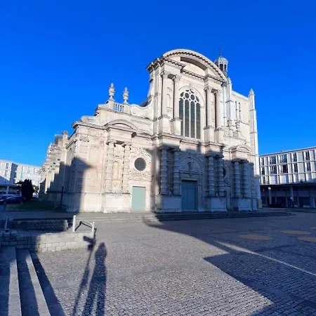 Apartment Le Petit Jacques Vue, Luminosite, Confort, Centre Unesco Le Havre